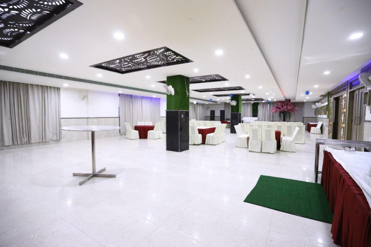 Diwan Hotel And Restaurant Surkhi ภายนอก รูปภาพ