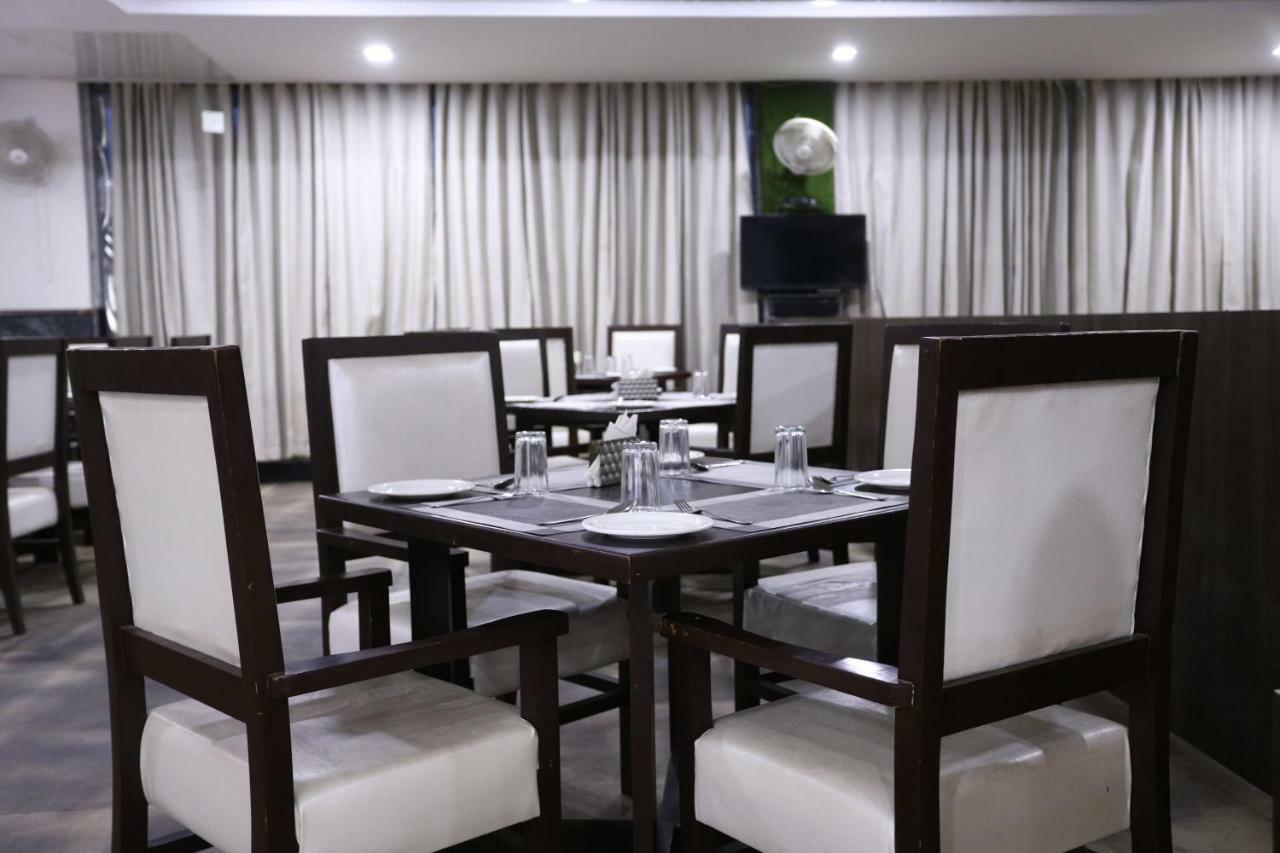 Diwan Hotel And Restaurant Surkhi ภายนอก รูปภาพ