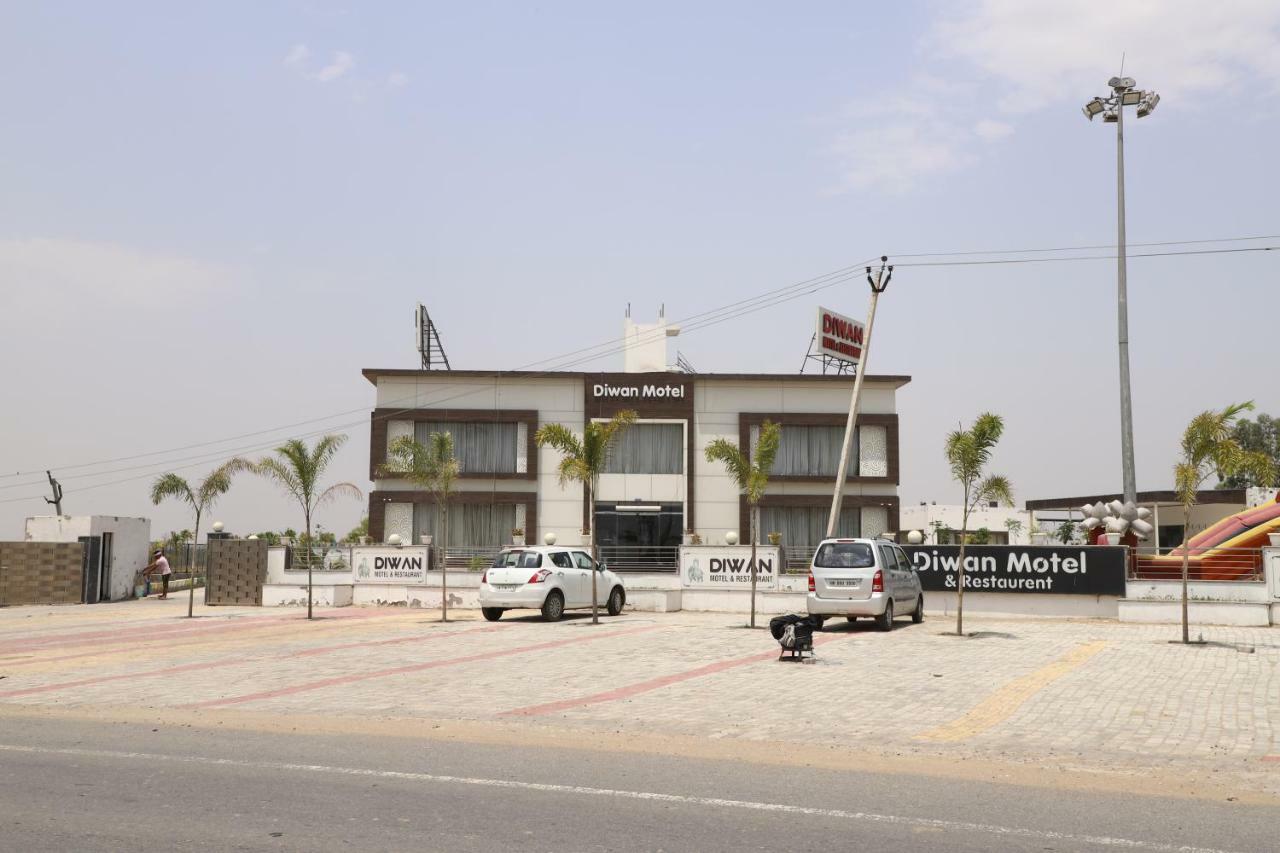 Diwan Hotel And Restaurant Surkhi ภายนอก รูปภาพ