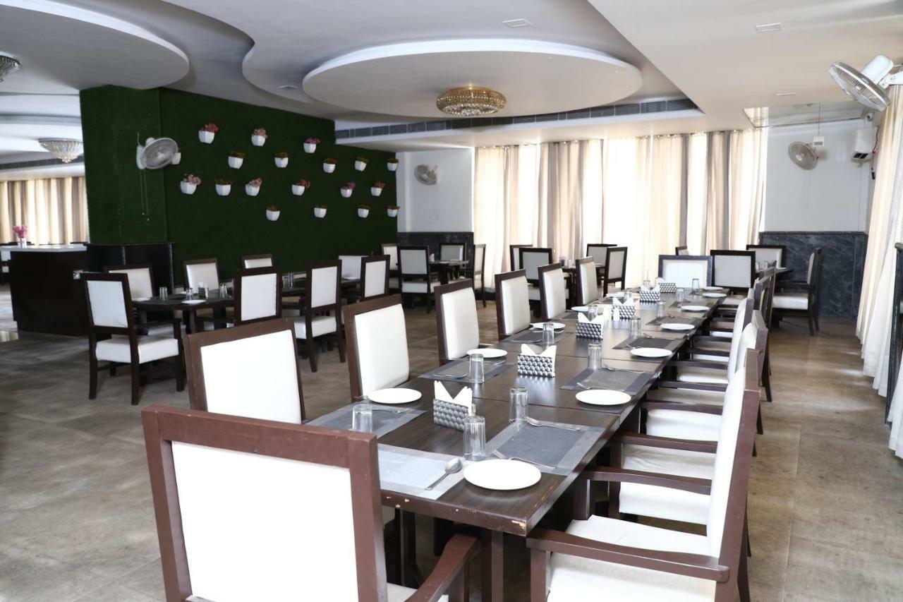 Diwan Hotel And Restaurant Surkhi ภายนอก รูปภาพ