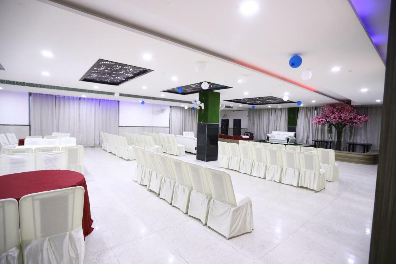 Diwan Hotel And Restaurant Surkhi ภายนอก รูปภาพ